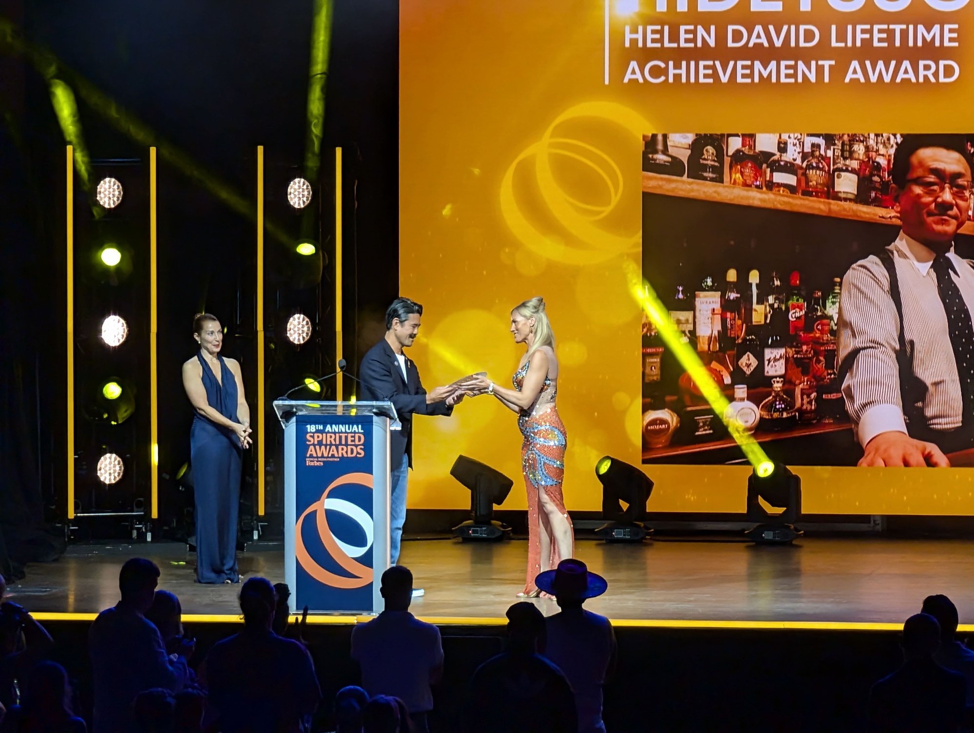 Accepting the award on behalf of Ueno was Masahiro Urushido, the owner-bartender of the hugely popular bar in New York, Katana Kitten, which won Best U.S. Cocktail Bar in 2022.