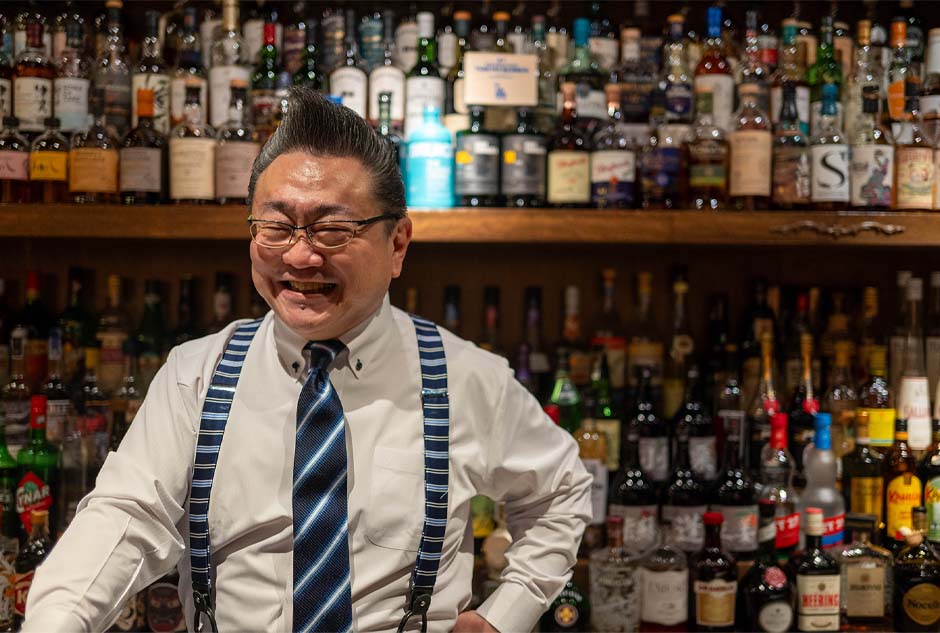 Hidetsugu Ueno, owner bartender of Bar High Five