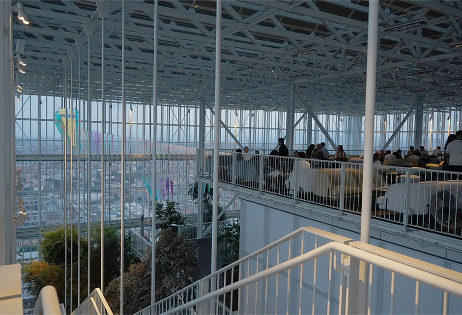 Piano35 in Turin, located in the Intesa Sanpaolo skyscraper designed by architect Renzo Piano.