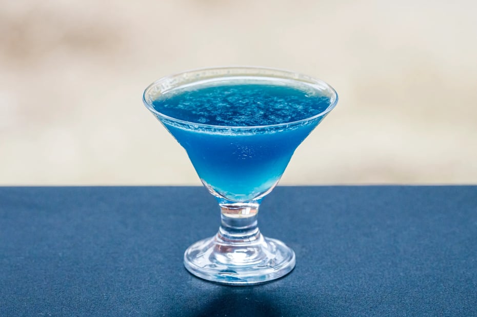 iichiko Saiten, Blue curaçao, Fresh lemon juice, Black sambuca