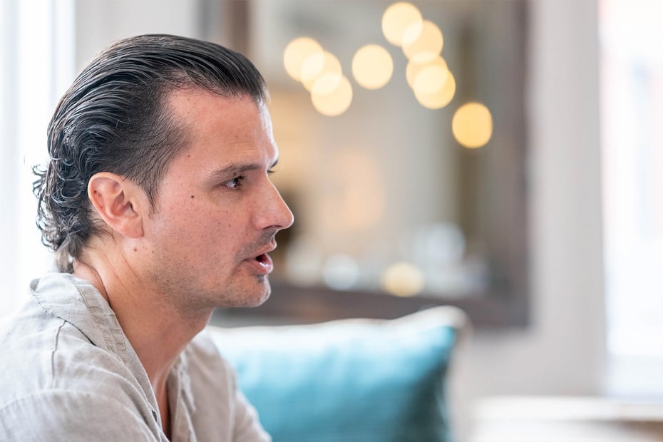 Erik Lorincz, owner-bartender of Kwãnt Mayfair