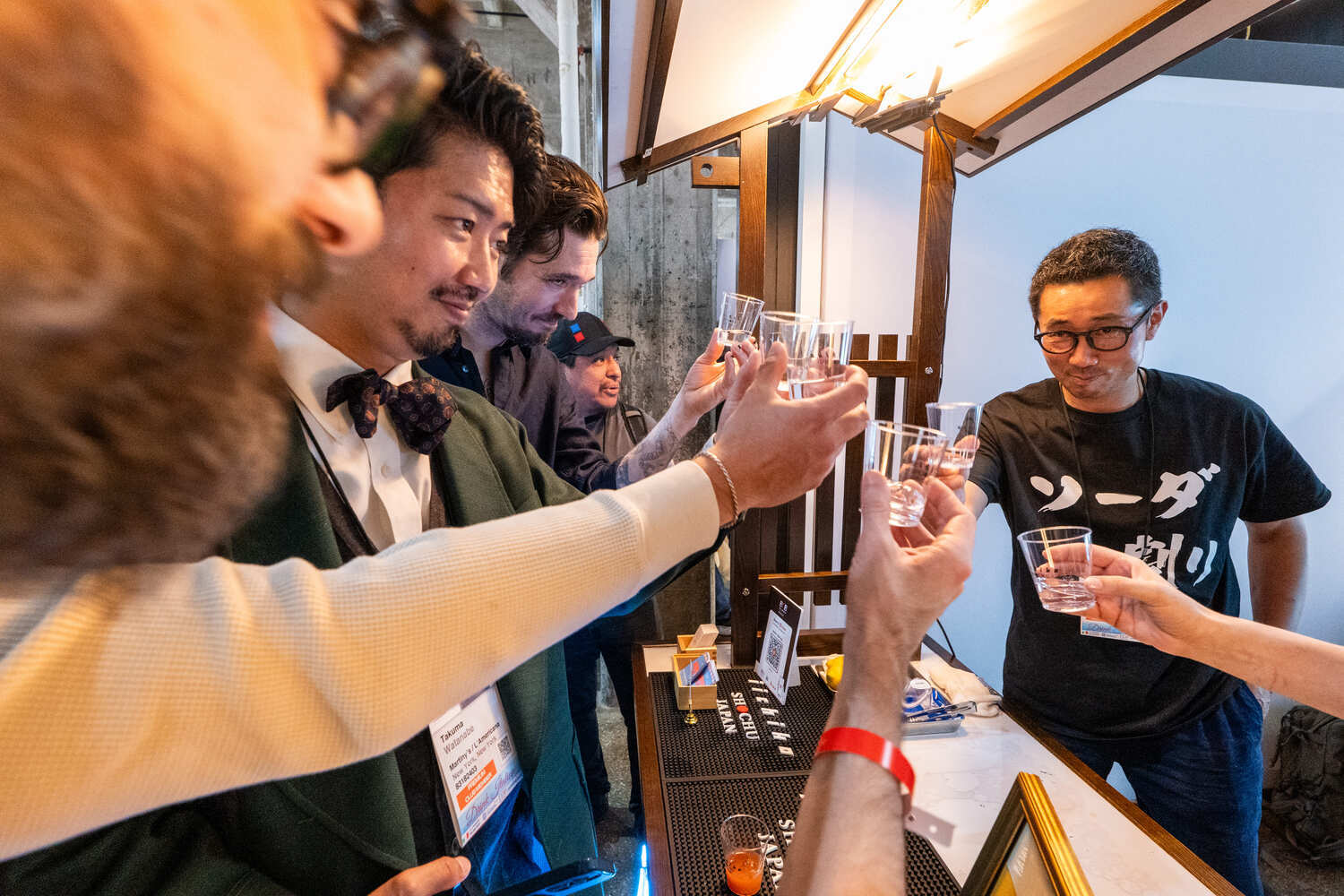 メイン会場に出展したichiko USAのブースでは ゲストバーテンダーが「いいちこ」を使ったカクテルをふるまった