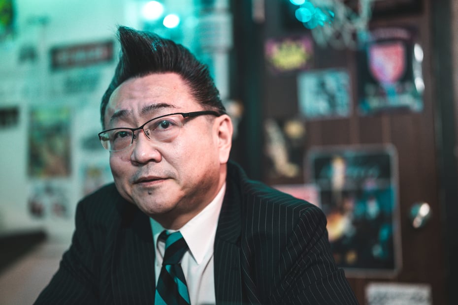 Hidetsugu Ueno, owner-bartender at BAR HIGH FIVE