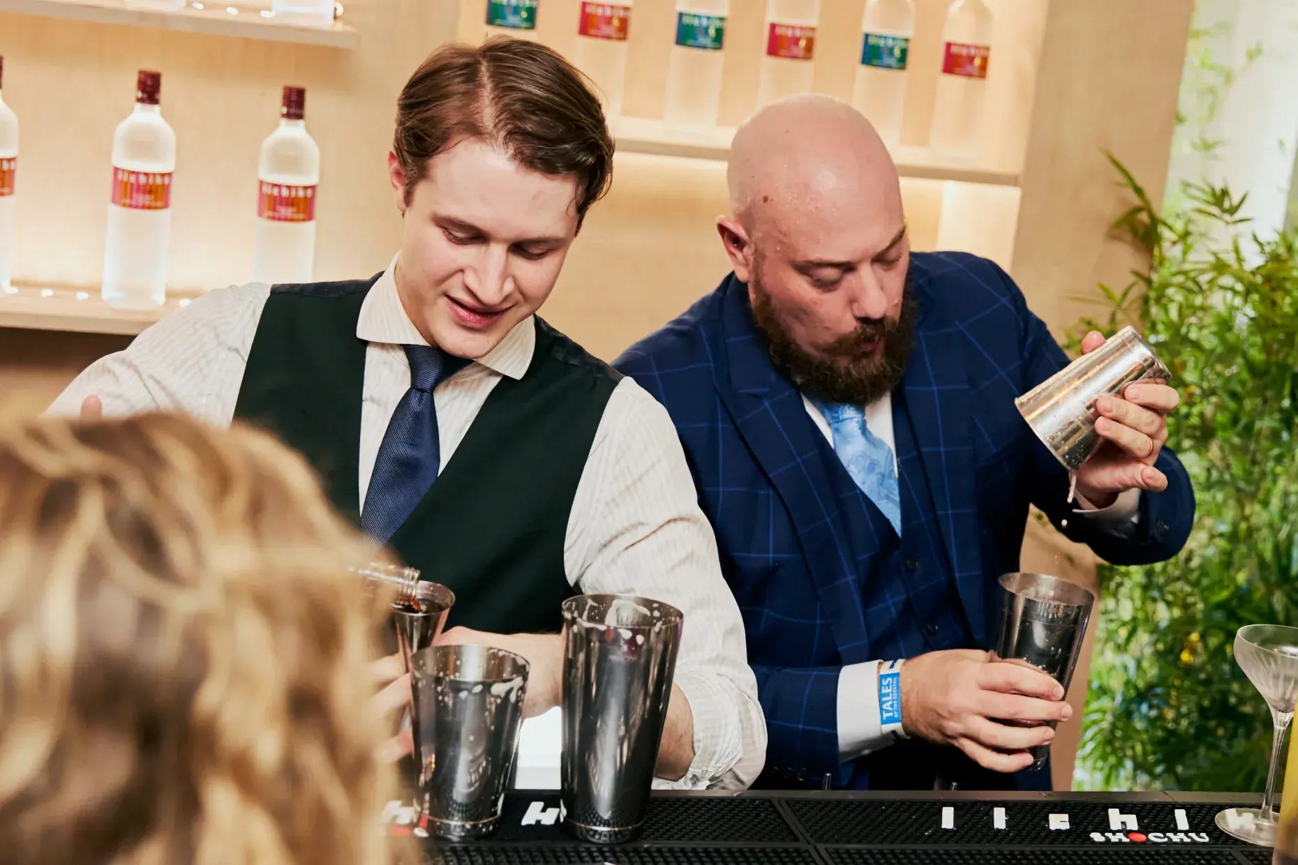 Riccardo Lugano (left) and Alex Gilmour of Manhattan captivated the audience with their seamless teamwork.