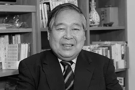 小泉武夫（こいずみ・たけお）