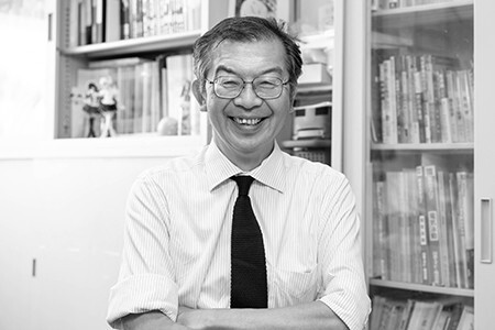 中島春紫（なかじま・はるし）