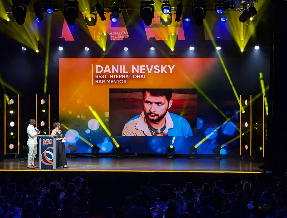 「Tales of the Cocktail® Spirited Awards® 2024」でDanilさんは「Best International Bar Mentor」を受賞